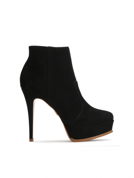 Ladies’ black boots NERA