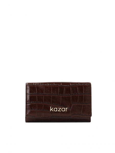 Sleek, horizontal wallet in embossed leather  SANTI