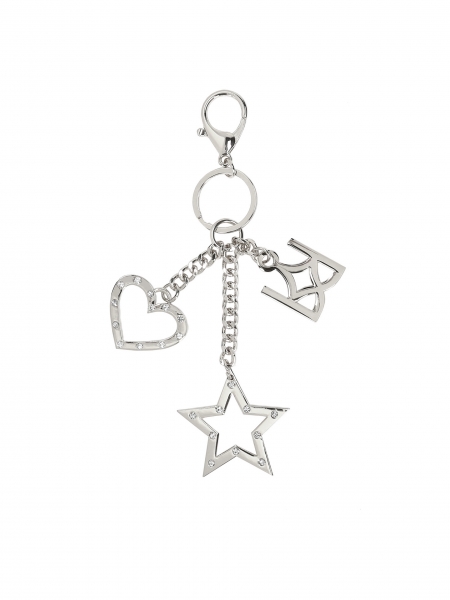 Silberner Schlüsselanhänger mit einem Herz und einem Stern 