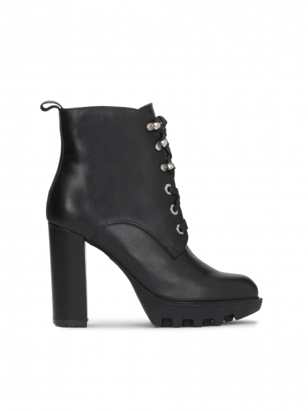 Ladies’ black boots KOLET