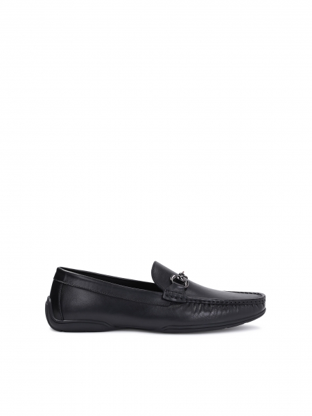 Men's leather moccasins in a classic shade with a decoration LOFTON