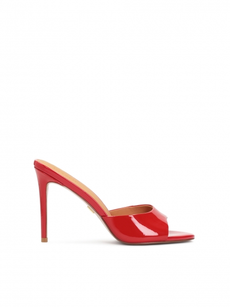 Lacquered red heeled mules AUDE