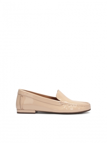 Lacquered moccasins on a flat heel JANA