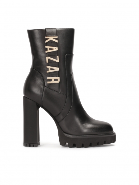 Leather boots with matte heel decorated with letters MORENA