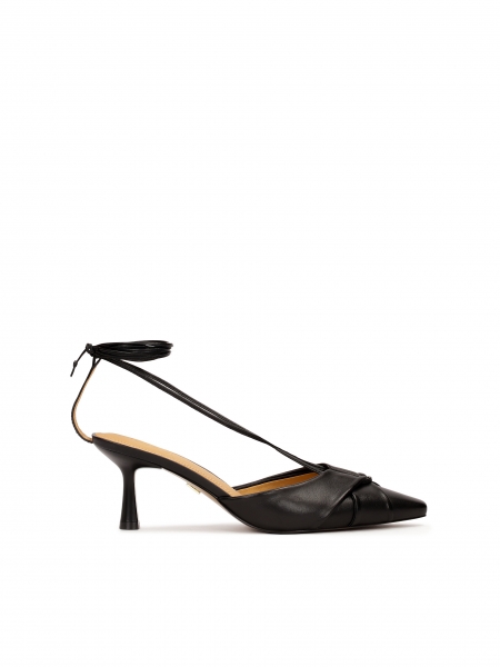 Black pumps with binding around the ankle  KIRA