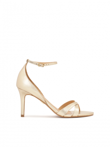 Gold sandals with two crisscrossing straps  AMORE