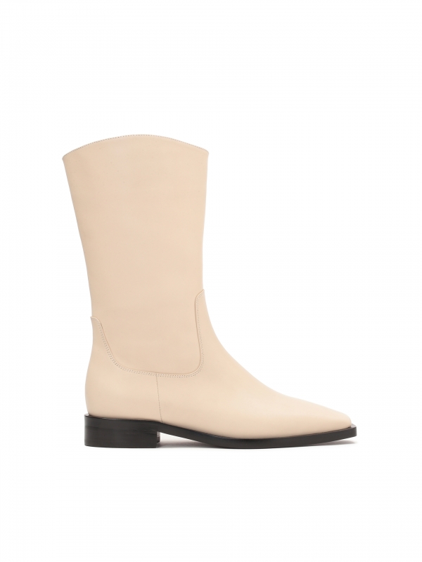 Ladies’ beige knee-high boots on a flat sole PRISA