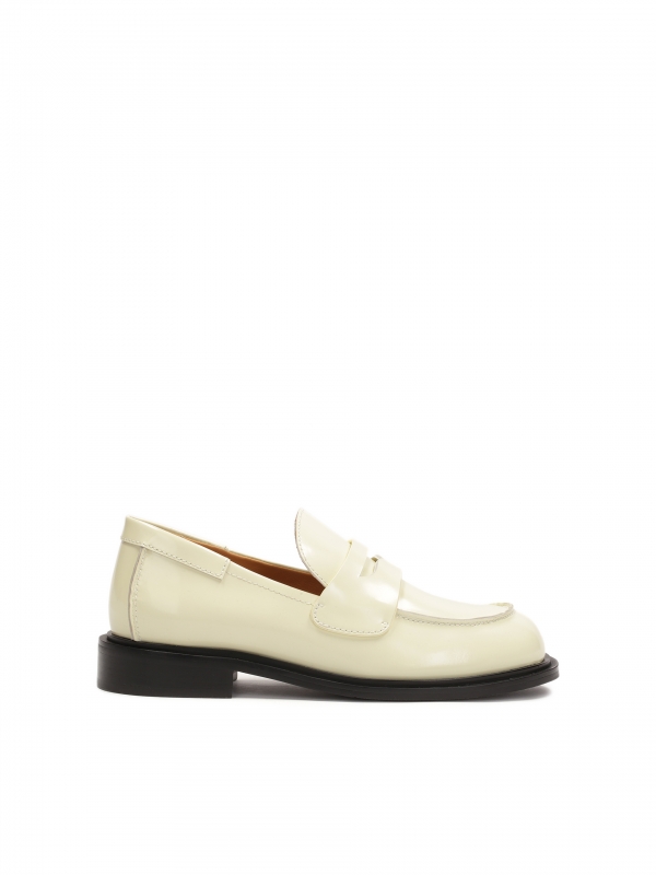 Slip-on shoes on contrasting sole MOUND