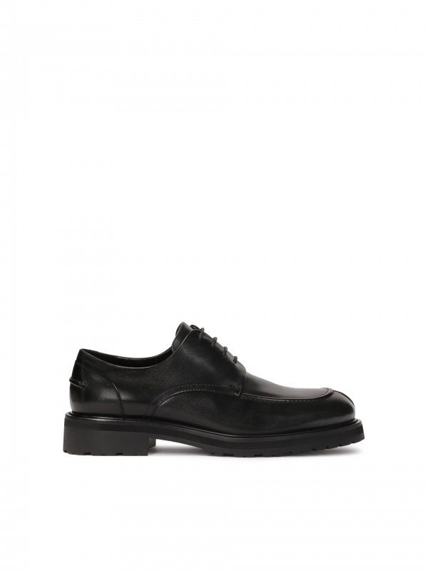 Black leather shoes with original stitching  GRANTLEY