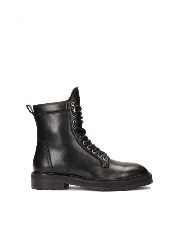 Black leather boots in military style  CANRERTH
