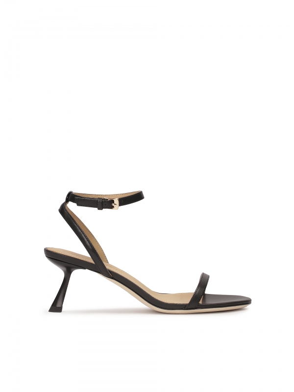 Minimalistyczne czarne sandały na modnym obcasie  FLORENCE
